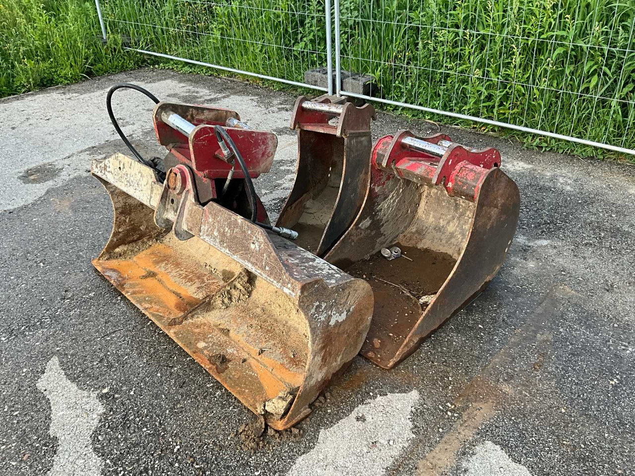 Takeuchi TB175 - מחפר סורק: תמונה 2 Takeuchi TB175 - מחפר סורק: תמונה 2