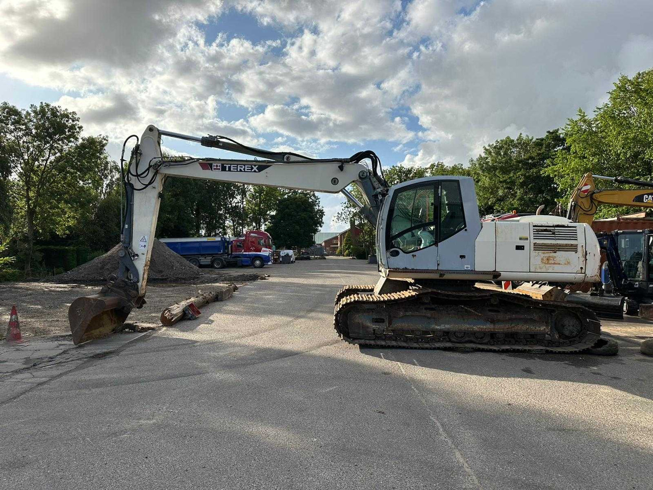 Terex TC240LC - מחפר סורק: תמונה 3 Terex TC240LC - מחפר סורק: תמונה 3
