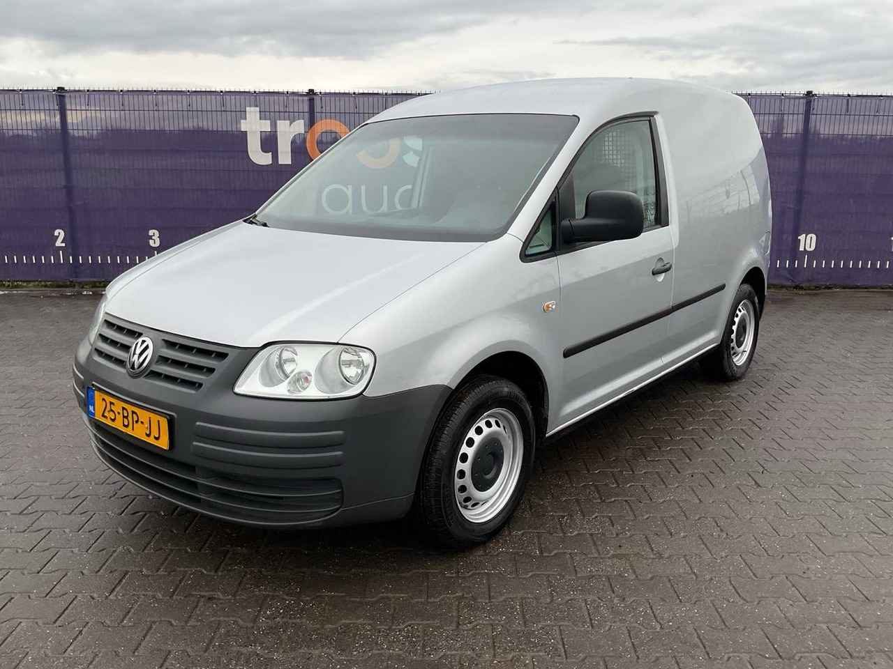 VOLKSWAGEN CADDY COMMERCIAL VEHICLE - כלי רכב מסחרי: תמונה 1 VOLKSWAGEN CADDY COMMERCIAL VEHICLE - כלי רכב מסחרי: תמונה 1