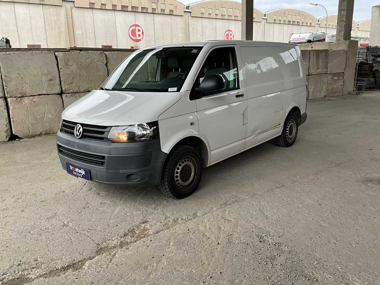 VOLKSWAGEN TRANSPORTER VANS - כלי רכב מסחרי: תמונה 1 VOLKSWAGEN TRANSPORTER VANS - כלי רכב מסחרי: תמונה 1