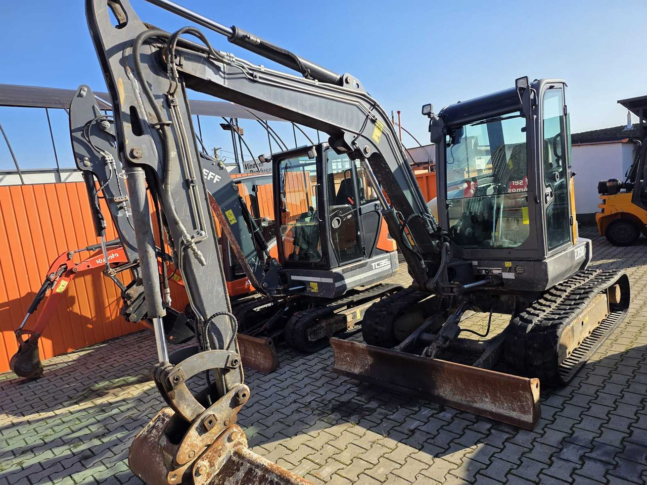 VOLVO - ECR50D - TRACKED EXCAVATOR - 2017 - מחפר: תמונה 1 VOLVO - ECR50D - TRACKED EXCAVATOR - 2017 - מחפר: תמונה 1