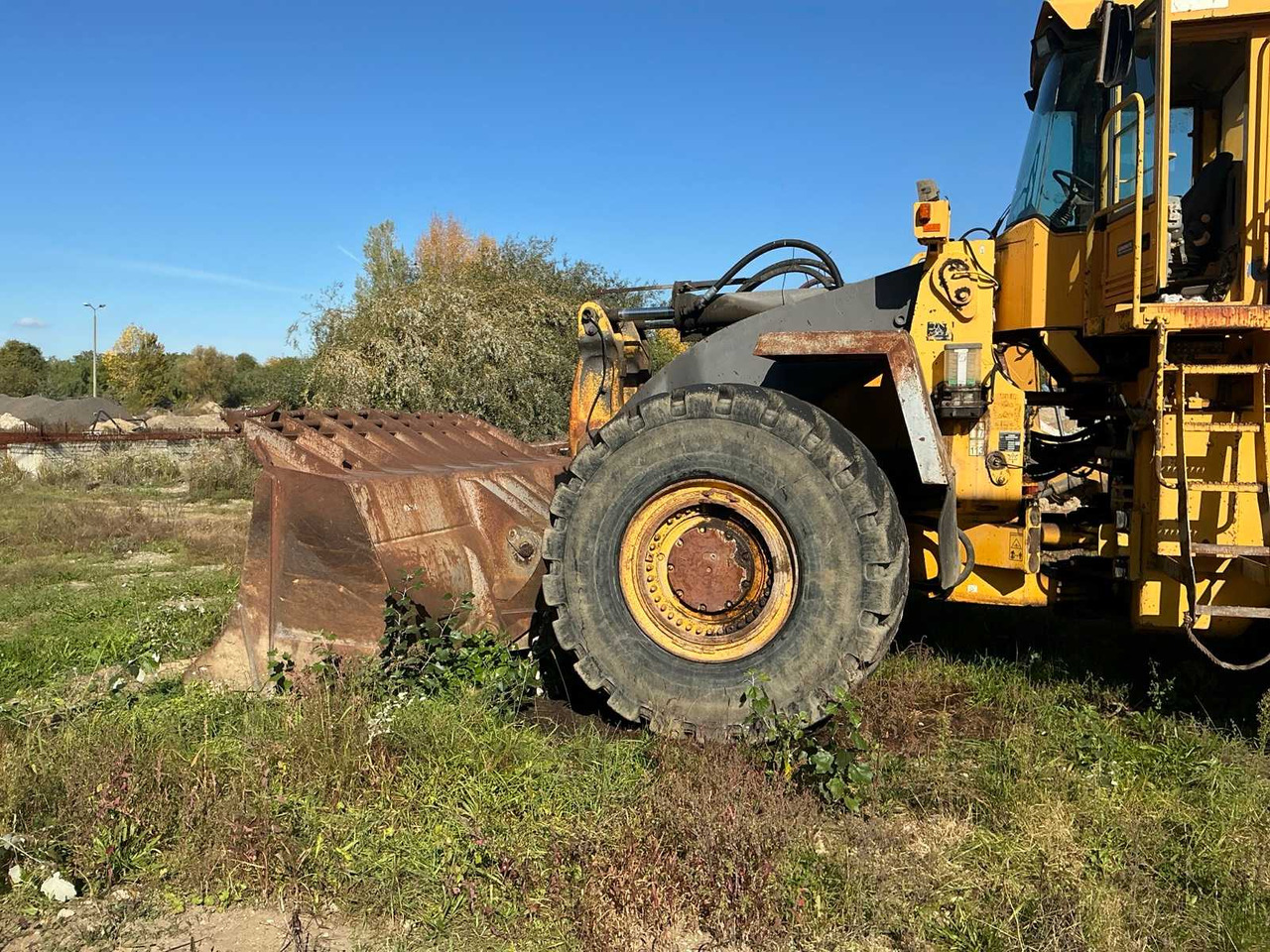 VOLVO L330B - מעמיס גלגלים: תמונה 4 VOLVO L330B - מעמיס גלגלים: תמונה 4