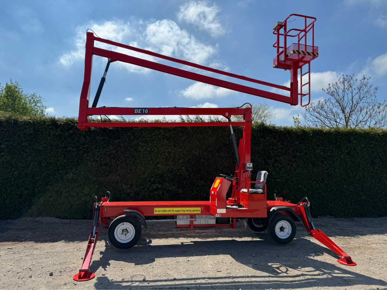 VTC Lift BE16 - פלטפורמה אווירית: תמונה 4 VTC Lift BE16 - פלטפורמה אווירית: תמונה 4