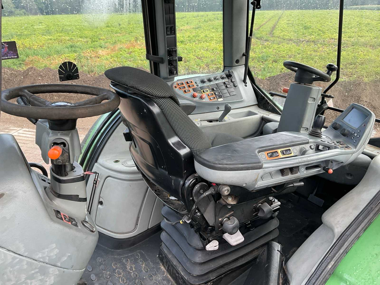 Valtra T163e - טרקטור חקלאי: תמונה 2 Valtra T163e - טרקטור חקלאי: תמונה 2