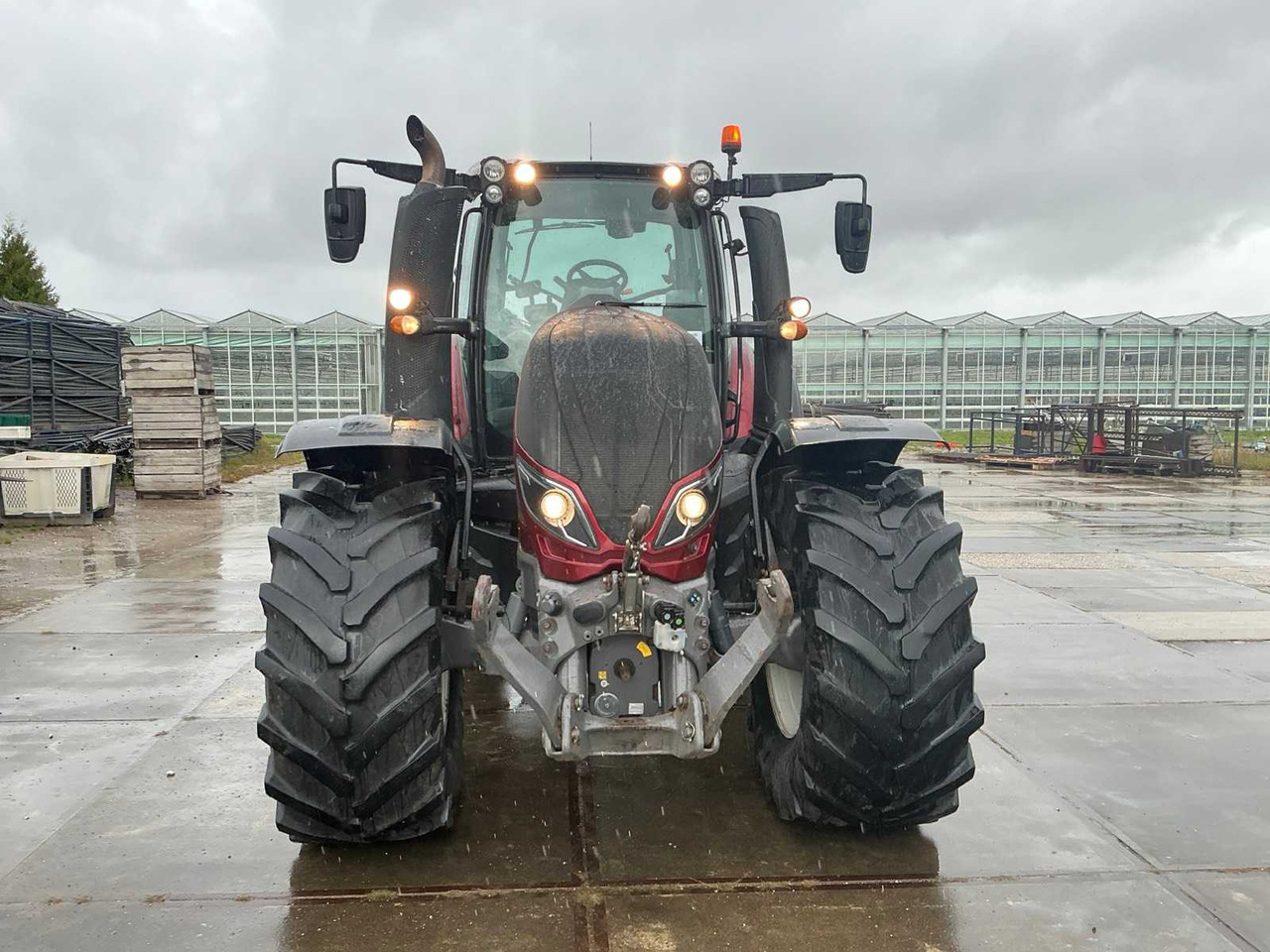 Valtra T214 - טרקטור חקלאי: תמונה 3 Valtra T214 - טרקטור חקלאי: תמונה 3