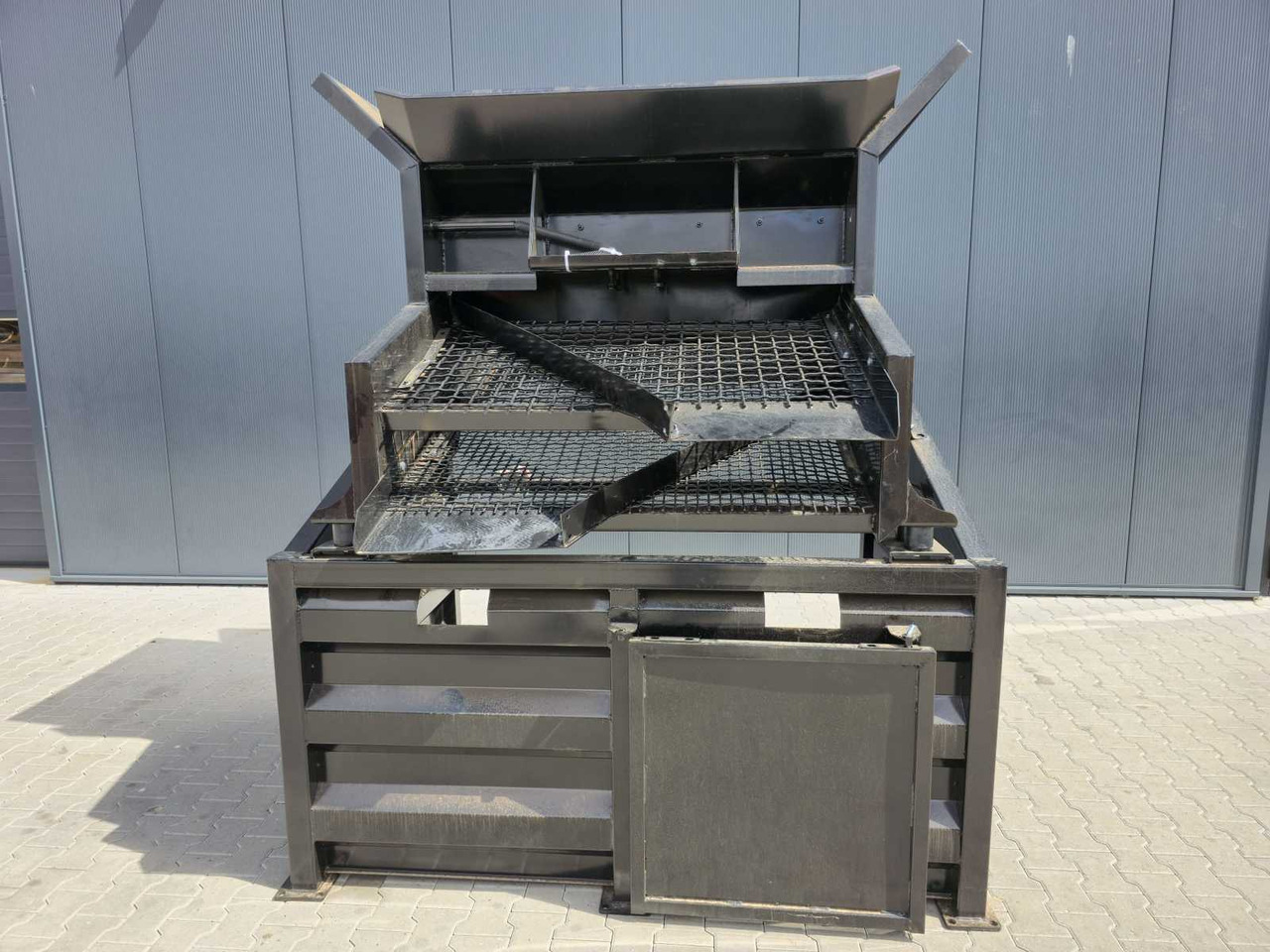 Vibratory Screener - מכונות אחרות: תמונה 2 Vibratory Screener - מכונות אחרות: תמונה 2