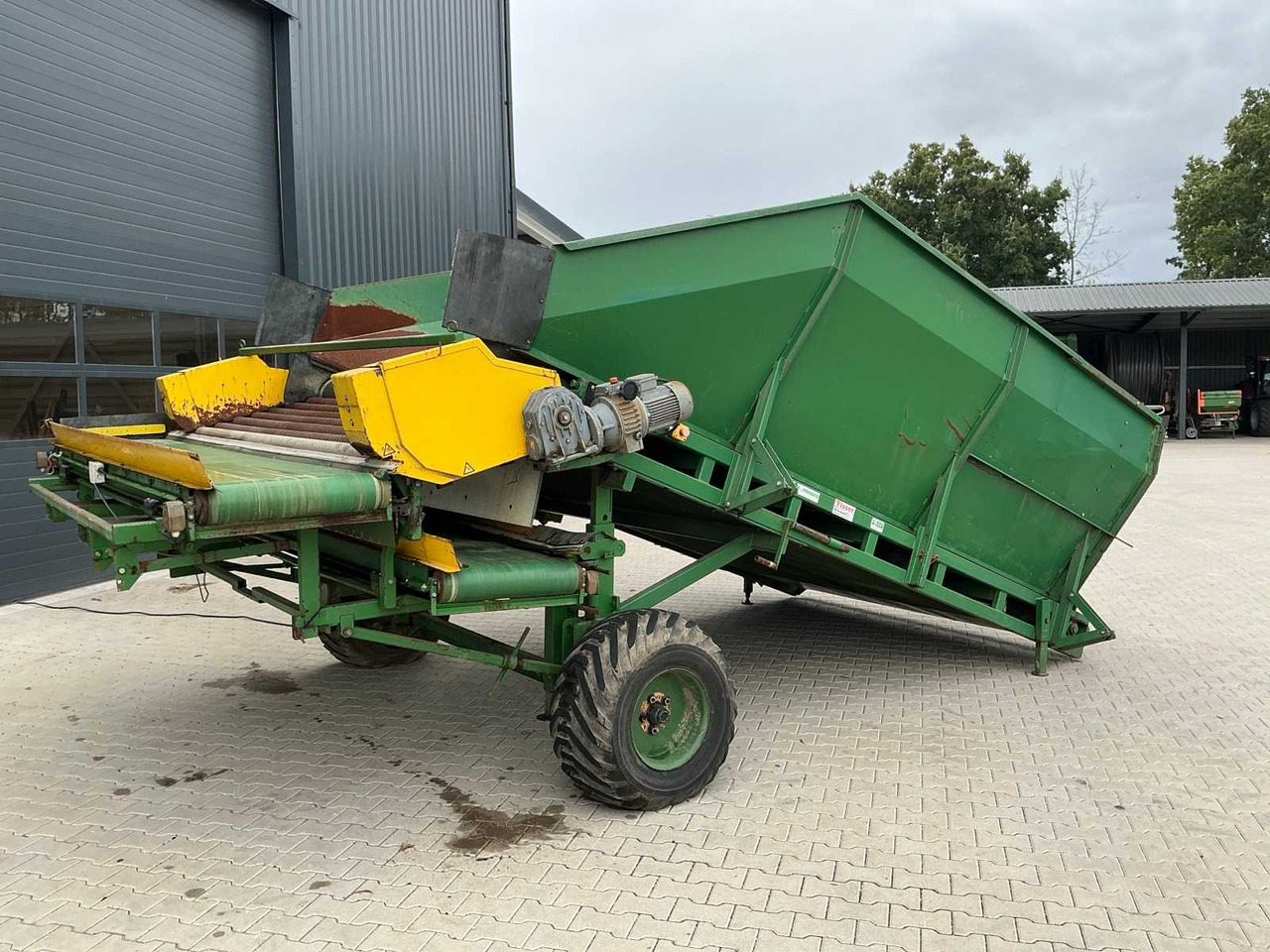 Vissers AL - ציוד אחסון: תמונה 1 Vissers AL - ציוד אחסון: תמונה 1