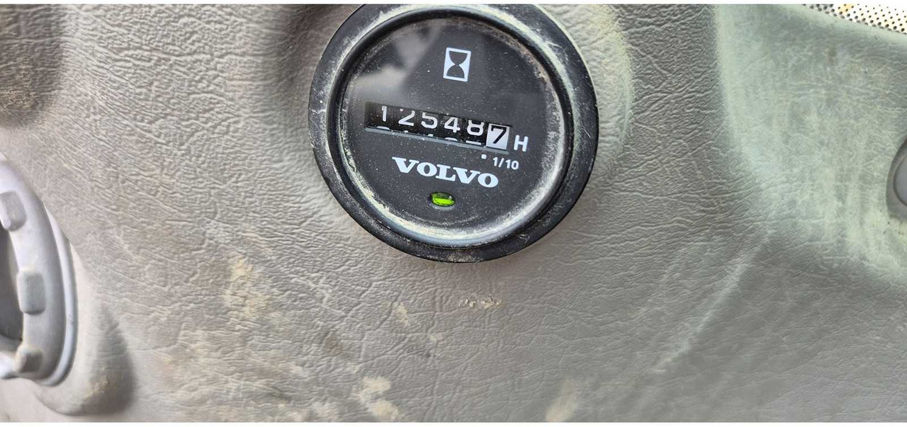 Volvo Construction Equipment VOLVO CONSTRUCTION EQUIPMENT - EW140C - WHEELED EXCAVATOR - 2007 - מחפר גלגלים: תמונה 5 Volvo Construction Equipment VOLVO CONSTRUCTION EQUIPMENT - EW140C - WHEELED EXCAVATOR - 2007 - מחפר גלגלים: תמונה 5