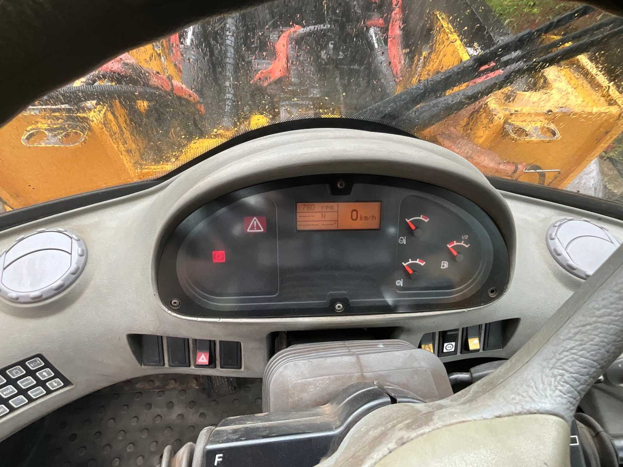 מעמיס גלגלים Volvo L110E: תמונה 20