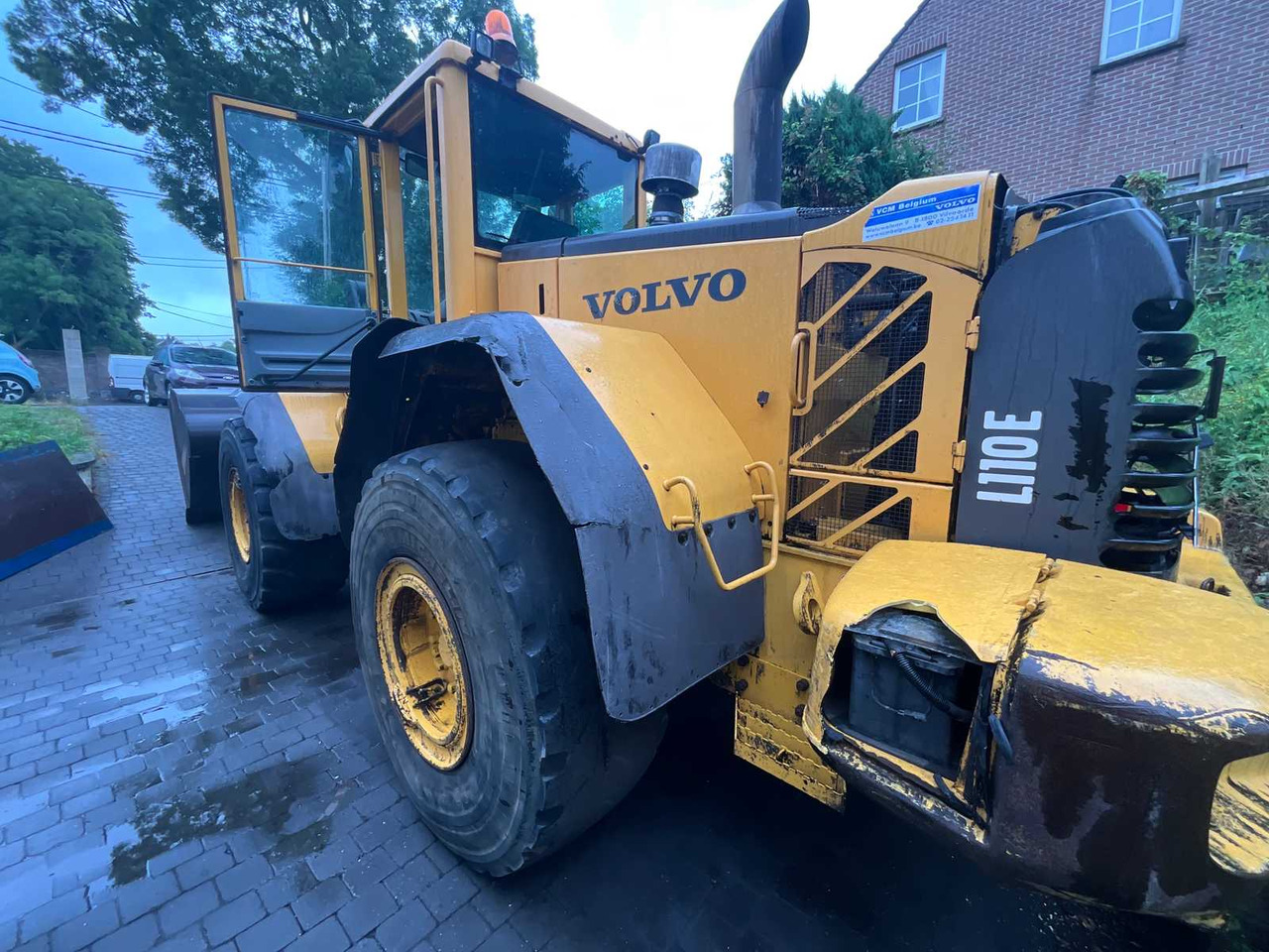 Volvo L110E - מעמיס גלגלים: תמונה 1 Volvo L110E - מעמיס גלגלים: תמונה 1