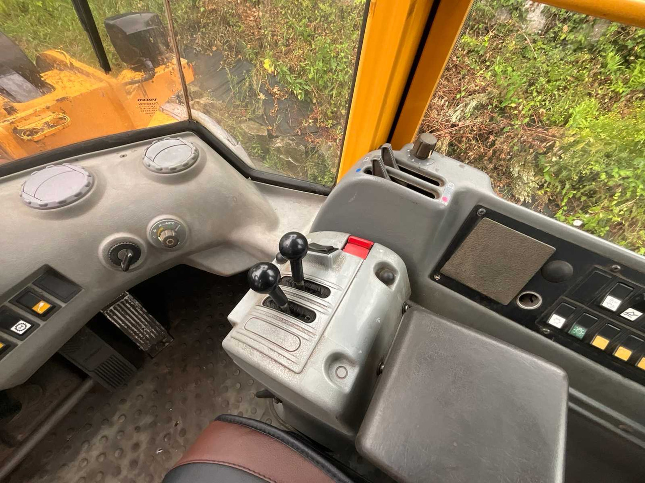 מעמיס גלגלים Volvo L110E: תמונה 17