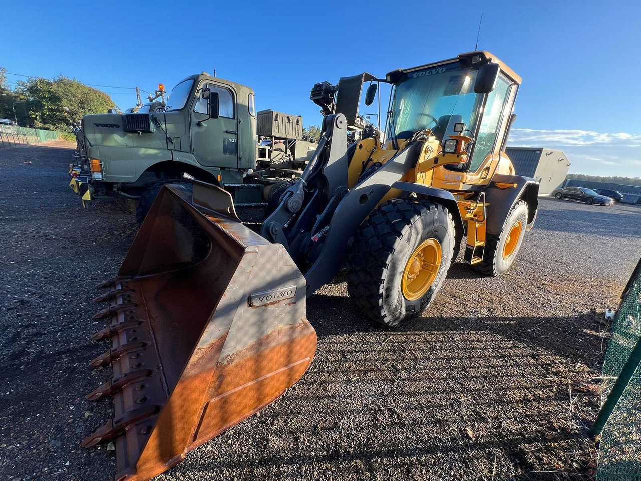 Volvo L90G - מעמיס גלגלים: תמונה 3 Volvo L90G - מעמיס גלגלים: תמונה 3