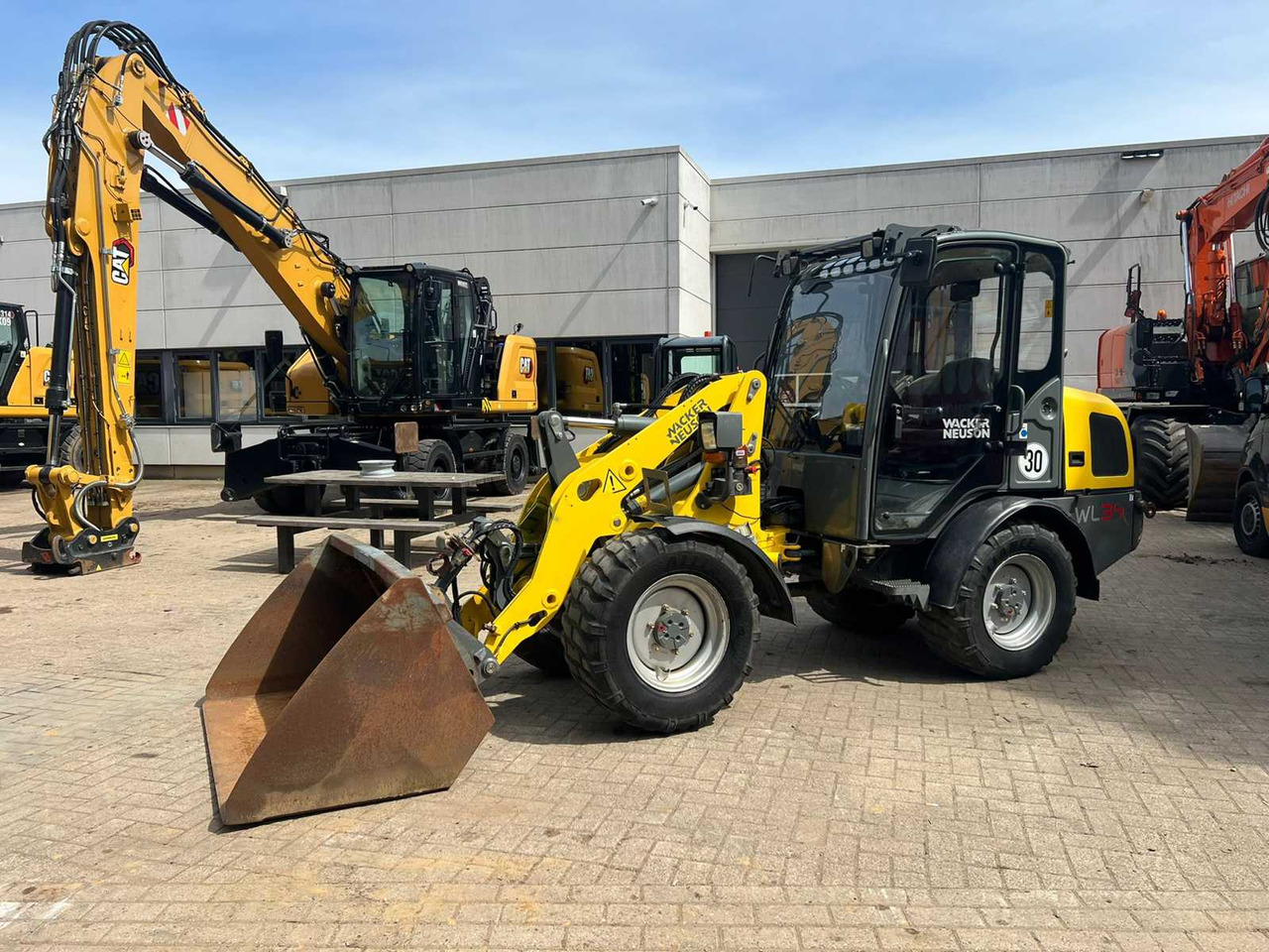 Wacker Neuson WL34 - מעמיס גלגלים: תמונה 1 Wacker Neuson WL34 - מעמיס גלגלים: תמונה 1