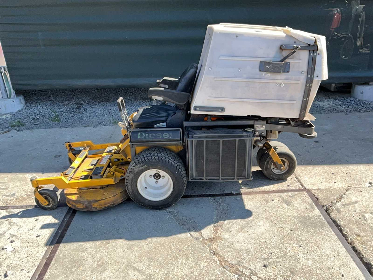 Walker MDDGHS - מכסחת גינה: תמונה 2 Walker MDDGHS - מכסחת גינה: תמונה 2