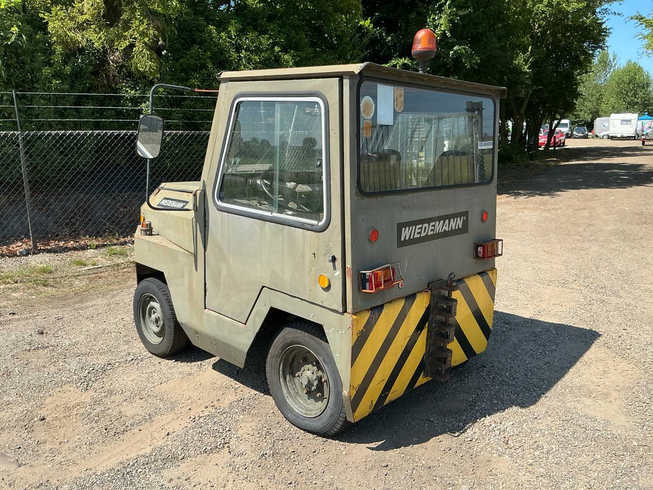Wiedeman DS-30 - טרקטור חקלאי: תמונה 3 Wiedeman DS-30 - טרקטור חקלאי: תמונה 3