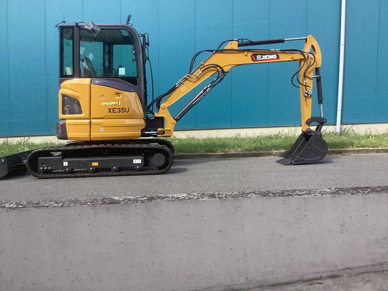 XCMG XE35U - מחפר סורק: תמונה 5 XCMG XE35U - מחפר סורק: תמונה 5