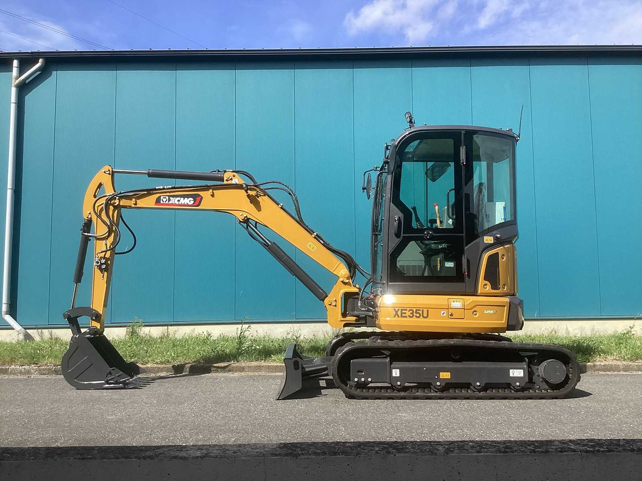 XCMG XE35U - מחפר סורק: תמונה 2 XCMG XE35U - מחפר סורק: תמונה 2