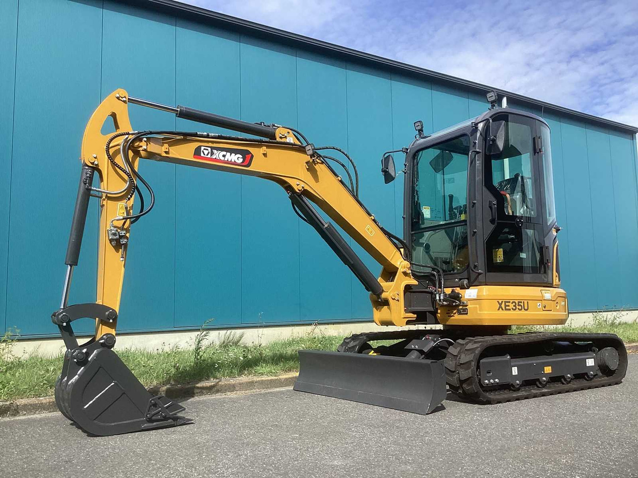 XCMG XE35U - מחפר סורק: תמונה 1 XCMG XE35U - מחפר סורק: תמונה 1