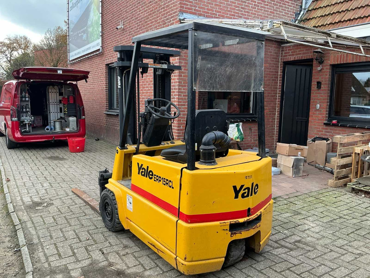 YALE ERP15RCL FORKLIFT - מלגזה: תמונה 3 YALE ERP15RCL FORKLIFT - מלגזה: תמונה 3