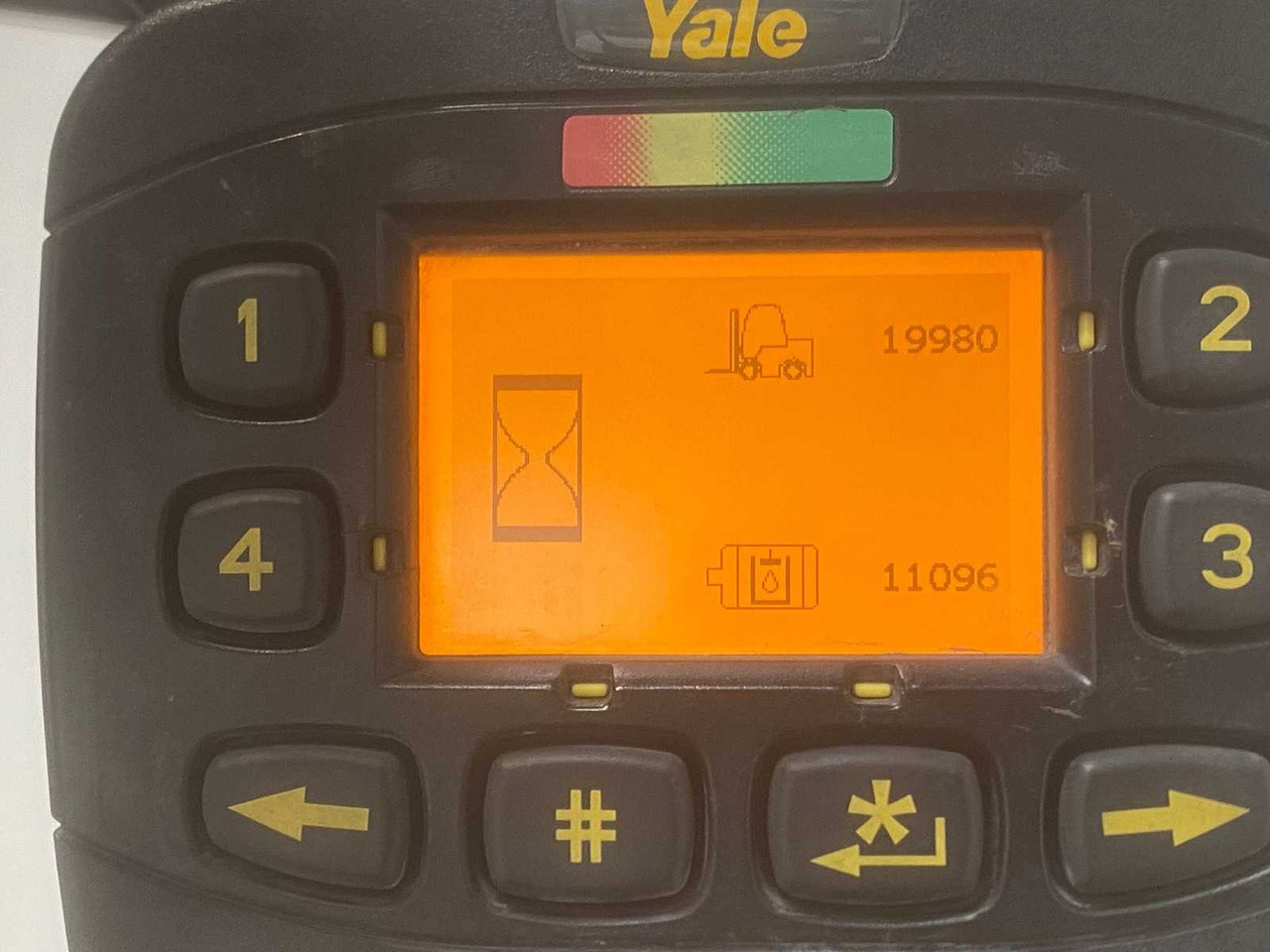 YALE - ERP20VT LWB - FORKLIFT TRIPLEX - FORK POSITIONER - FREELIFT - SIDESHIFT - מלגזה: תמונה 4 YALE - ERP20VT LWB - FORKLIFT TRIPLEX - FORK POSITIONER - FREELIFT - SIDESHIFT - מלגזה: תמונה 4