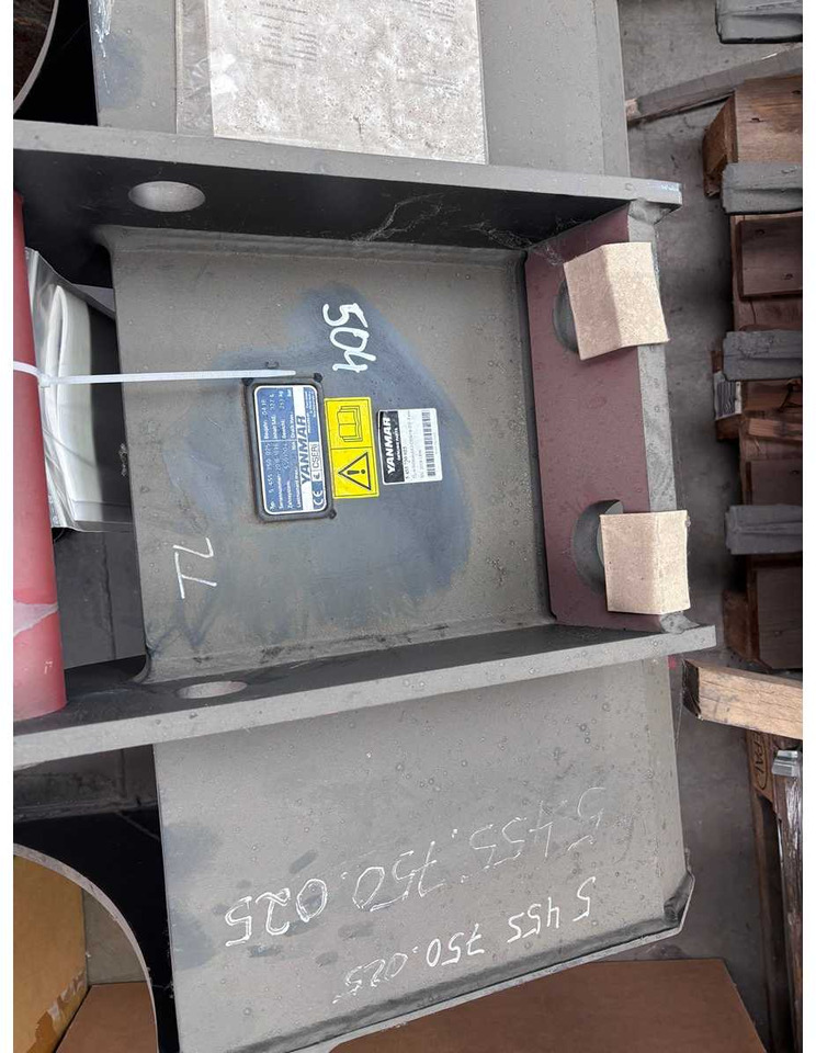 YANMAR - SW08 - TYPE4 - 2018 - LOW SPOON 900MM - 327 LITRES - מעמיס גלגלים: תמונה 2 YANMAR - SW08 - TYPE4 - 2018 - LOW SPOON 900MM - 327 LITRES - מעמיס גלגלים: תמונה 2