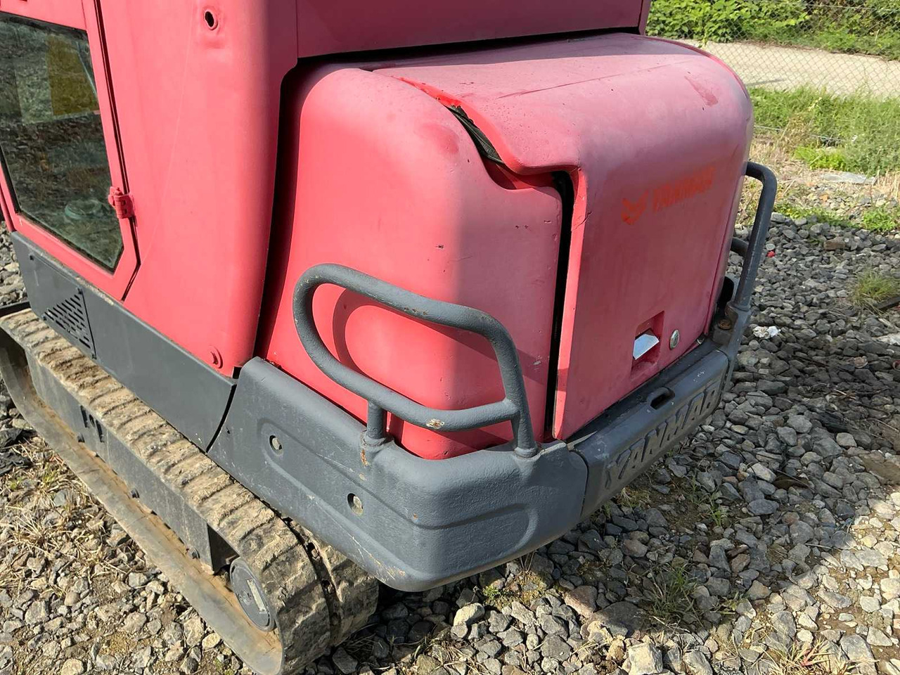 מיני מחפר Yanmar B15 - 3: תמונה 13