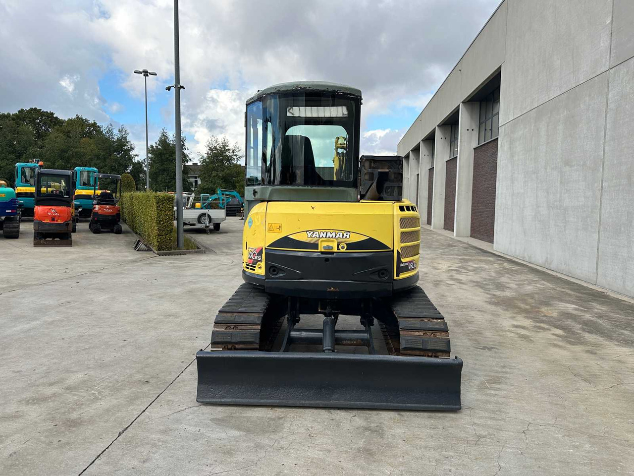 Yanmar Vio55-5B - מחפר סורק: תמונה 5 Yanmar Vio55-5B - מחפר סורק: תמונה 5