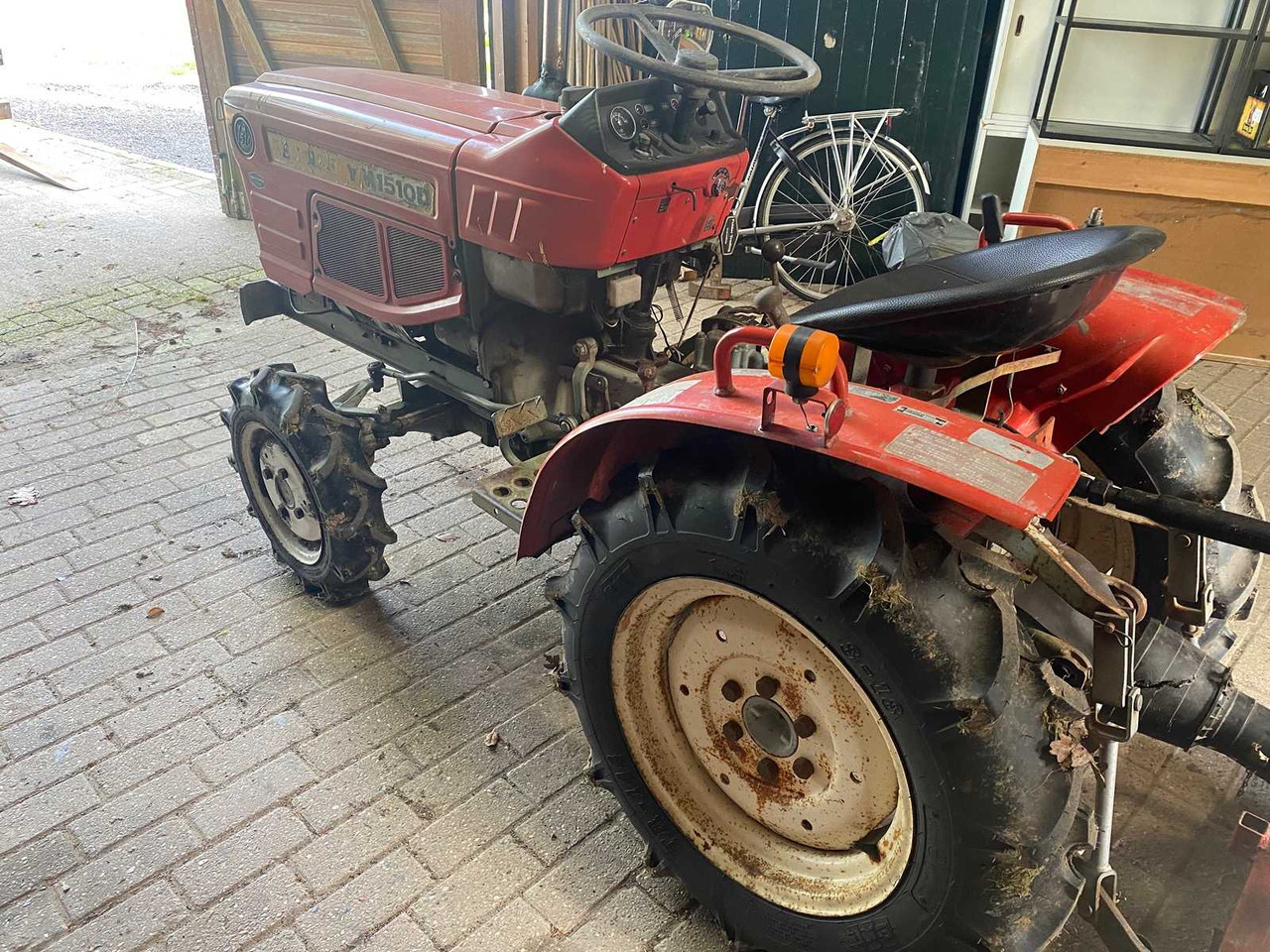 Yanmar zen-noh ym 1510D - טרקטור קומפקטי: תמונה 3 Yanmar zen-noh ym 1510D - טרקטור קומפקטי: תמונה 3