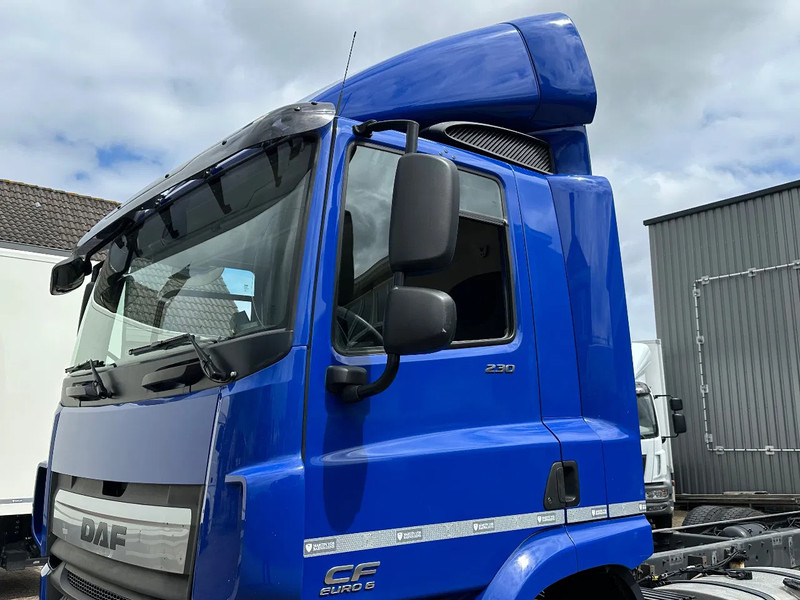 משאית עם שלדת תא DAF CF 250 CF250. EURO6.: תמונה 7