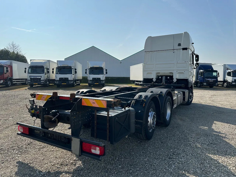 DAF XF 480 XF480.26 FAN. EURO6. 2021. Meesturende achteras!! - משאית עם שלדת תא: תמונה 3 DAF XF 480 XF480.26 FAN. EURO6. 2021. Meesturende achteras!! - משאית עם שלדת תא: תמונה 3