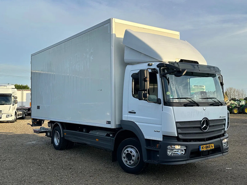 Mercedes-Benz Atego ATEGO1218 GEISOLEERDE OPBOUW 620x247x260! 2000kg Laadklep. - משאית תיבה: תמונה 2 Mercedes-Benz Atego ATEGO1218 GEISOLEERDE OPBOUW 620x247x260! 2000kg Laadklep. - משאית תיבה: תמונה 2