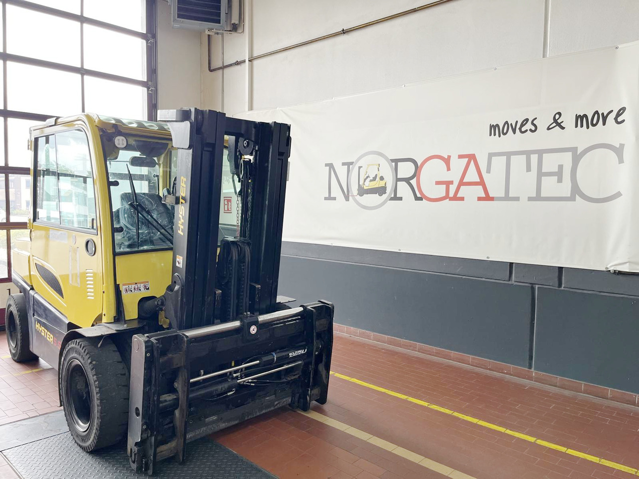 Hyster J5.5XN6 Advance - מלגזה חשמלית: תמונה 1 Hyster J5.5XN6 Advance - מלגזה חשמלית: תמונה 1