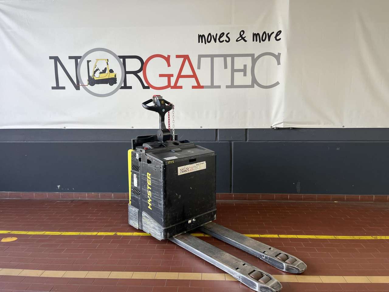 Hyster P2.0S FBW - משאית משטחים: תמונה 1 Hyster P2.0S FBW - משאית משטחים: תמונה 1