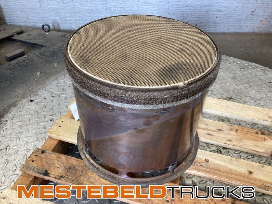 DAF DPF Element - מערכת פליטה עבור משאית: תמונה 1 DAF DPF Element - מערכת פליטה עבור משאית: תמונה 1