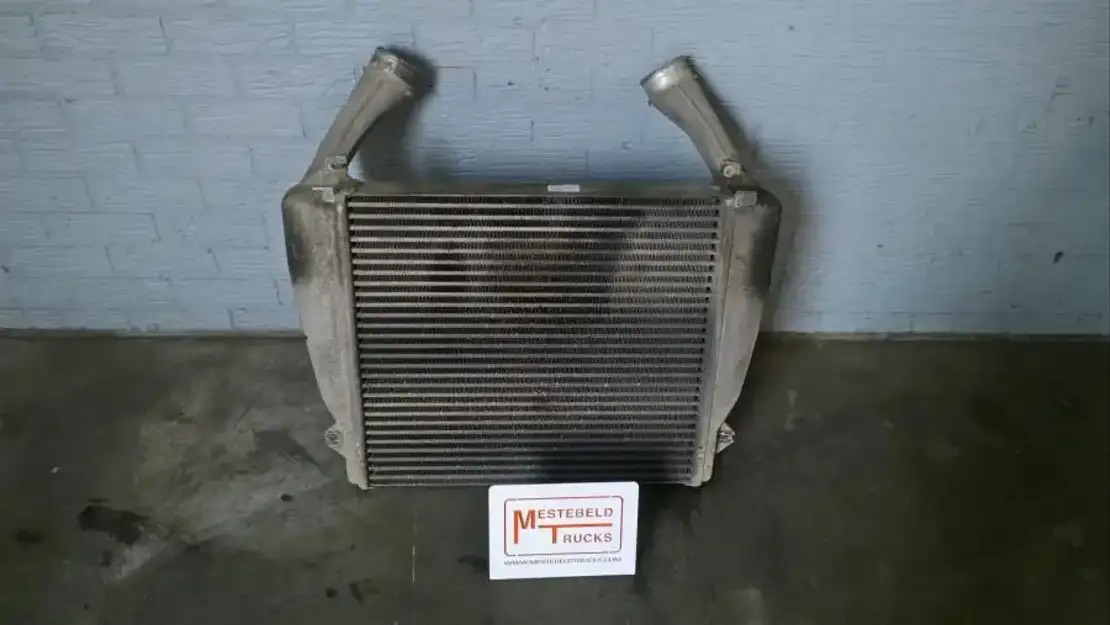 DAF Intercooler - מערכת קירור עבור משאית: תמונה 1 DAF Intercooler - מערכת קירור עבור משאית: תמונה 1