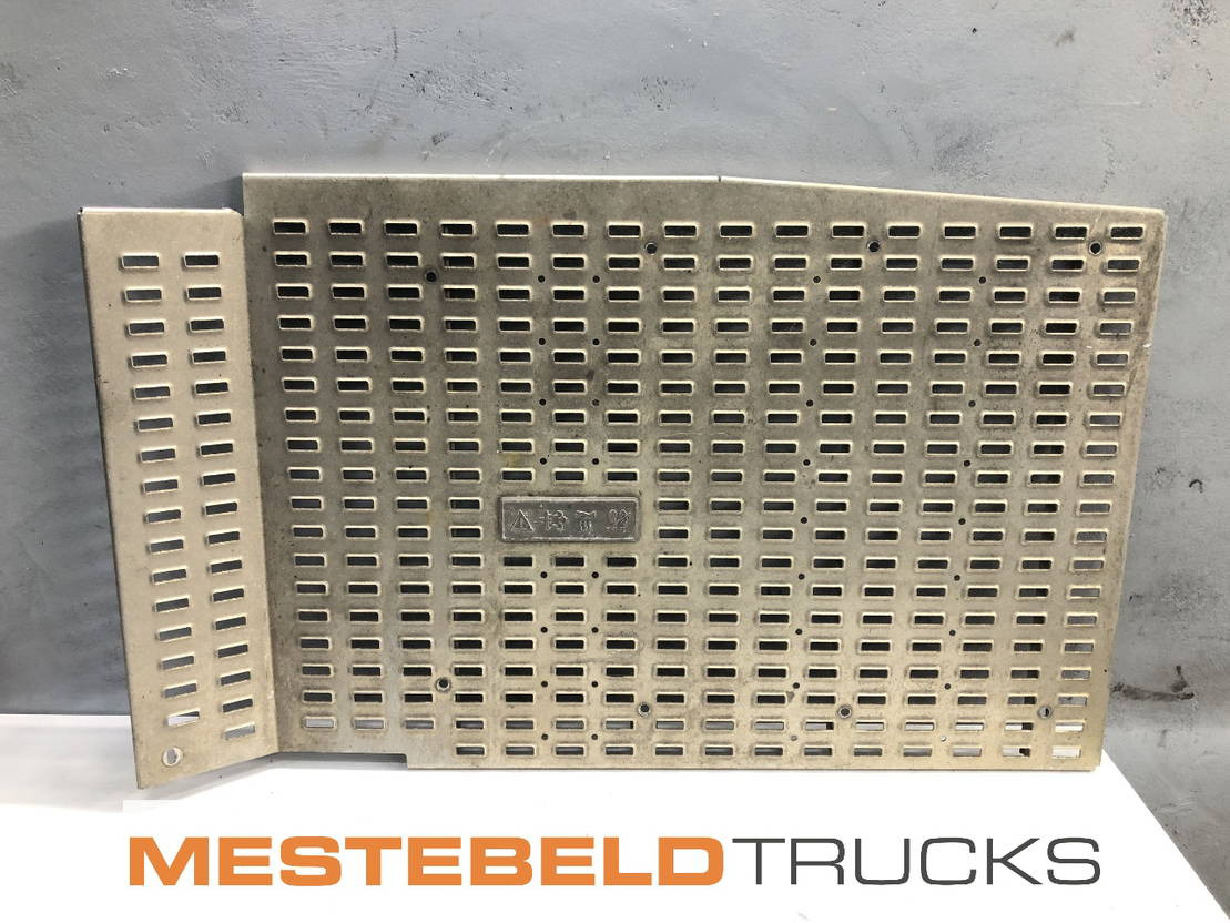 DAF Opstapplaat rechts - מסגרת/ שלדה עבור משאית: תמונה 1 DAF Opstapplaat rechts - מסגרת/ שלדה עבור משאית: תמונה 1