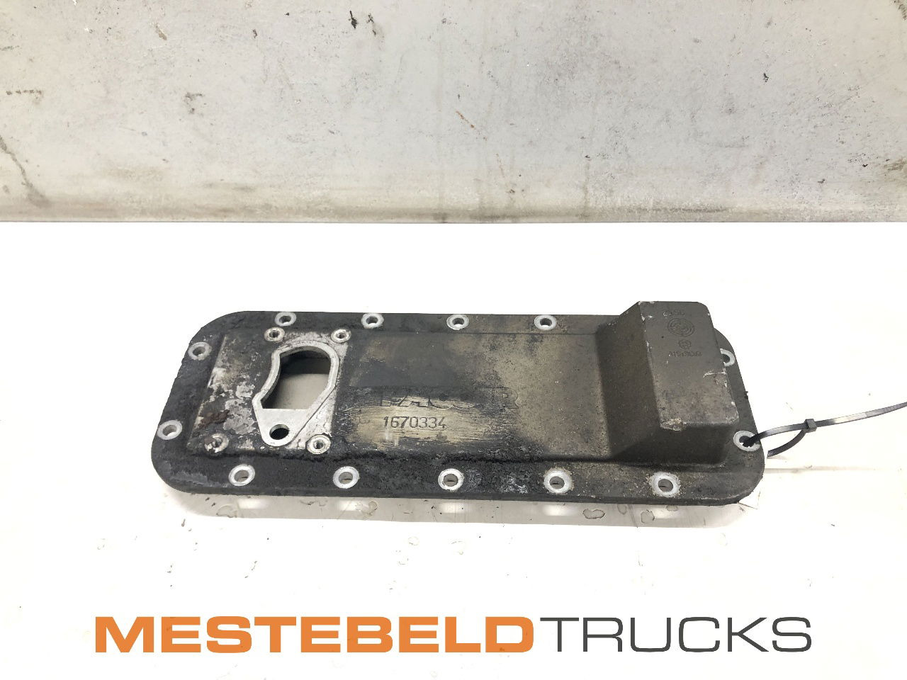 DAF Zijdeksel cilinderblok PR228 - מנוע עבור משאית: תמונה 1 DAF Zijdeksel cilinderblok PR228 - מנוע עבור משאית: תמונה 1