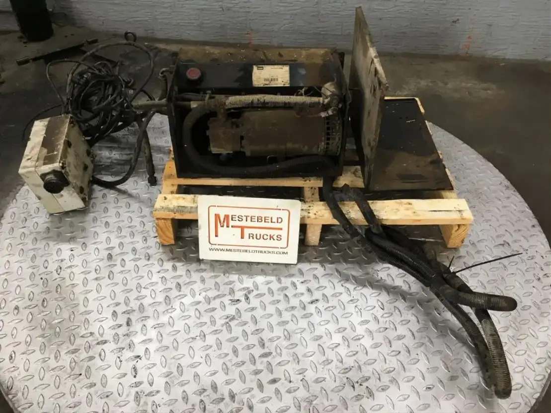 Diversen Haldex unit - חלקי הידרוליקה עבור משאית: תמונה 1 Diversen Haldex unit - חלקי הידרוליקה עבור משאית: תמונה 1