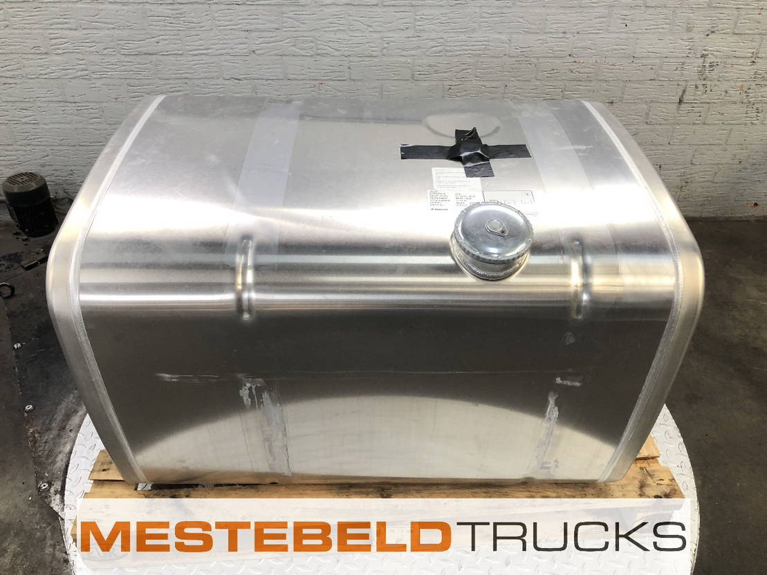 MAN Brandstoftank 370 liter - מכל דלק עבור משאית: תמונה 1 MAN Brandstoftank 370 liter - מכל דלק עבור משאית: תמונה 1