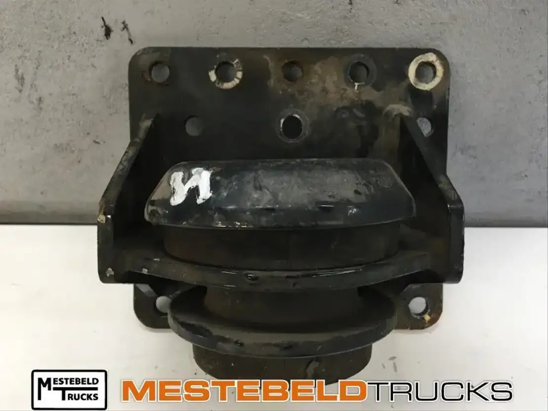 MAN Motorsteun rechts achter - מסגרת/ שלדה עבור משאית: תמונה 1 MAN Motorsteun rechts achter - מסגרת/ שלדה עבור משאית: תמונה 1