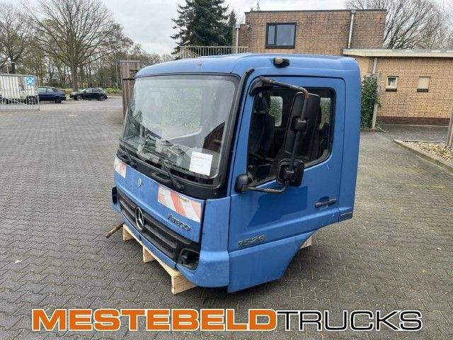 Mercedes-Benz Cabine Atego 1529 - תא עבור משאית: תמונה 1 Mercedes-Benz Cabine Atego 1529 - תא עבור משאית: תמונה 1