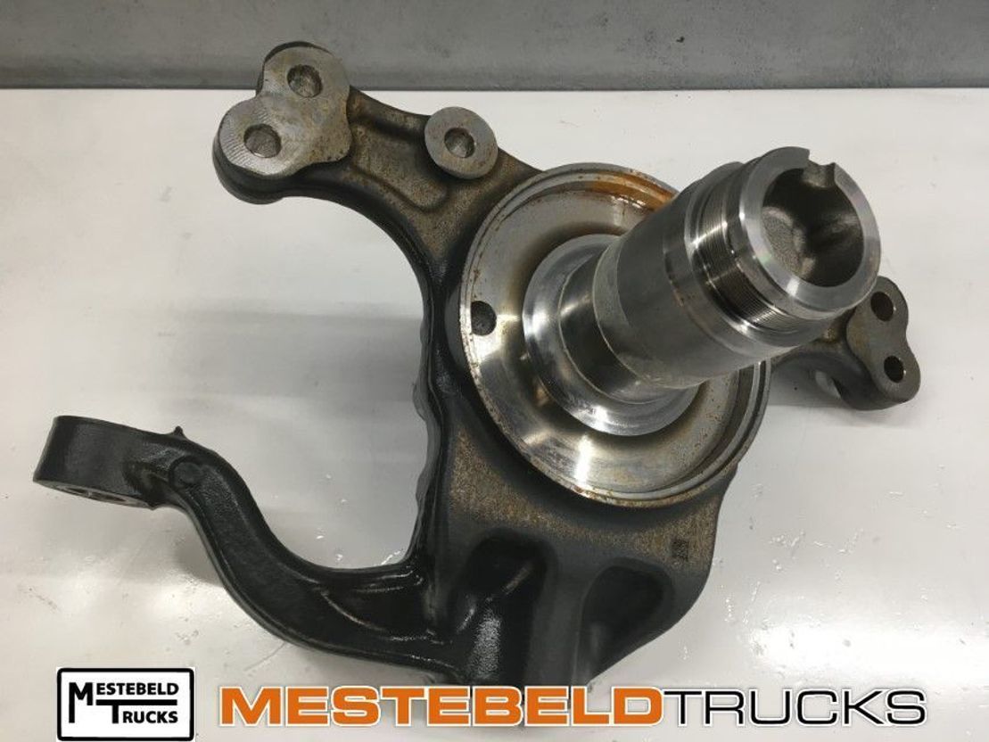 Mercedes-Benz Fusee rechts - מפרק היגוי עבור משאית: תמונה 1 Mercedes-Benz Fusee rechts - מפרק היגוי עבור משאית: תמונה 1