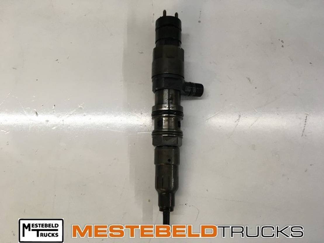 Mercedes Benz Injector - מערכת דלק עבור כלי רכב מסחרי: תמונה 1 Mercedes Benz Injector - מערכת דלק עבור כלי רכב מסחרי: תמונה 1