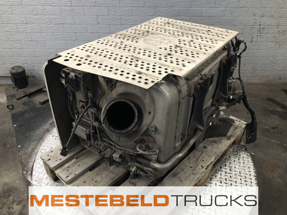 Mercedes-Benz Katalysator 1836 MP4 - מערכת פליטה עבור משאית: תמונה 1 Mercedes-Benz Katalysator 1836 MP4 - מערכת פליטה עבור משאית: תמונה 1