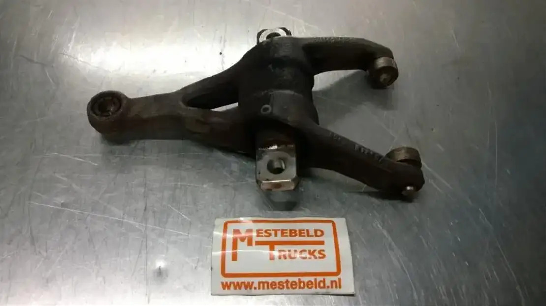 Mercedes-Benz Koppelingsvork  - תיבת הילוכים וחלקים עבור משאית: תמונה 1 Mercedes-Benz Koppelingsvork  - תיבת הילוכים וחלקים עבור משאית: תמונה 1