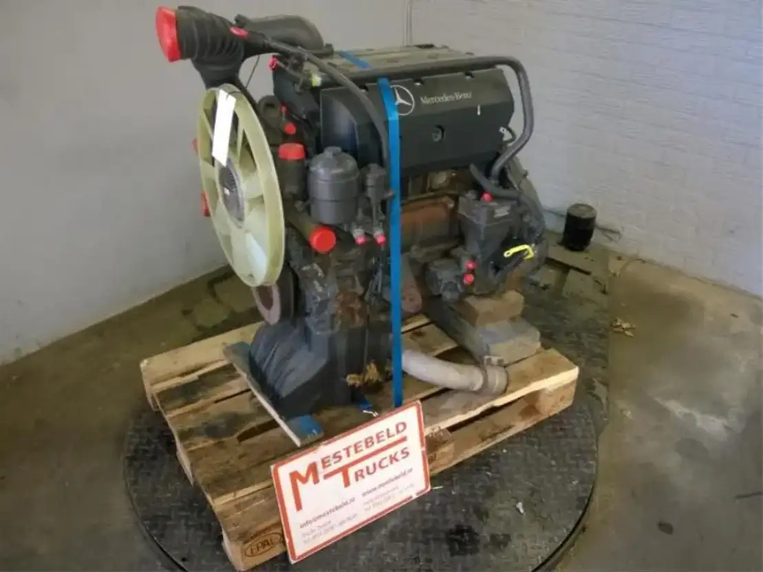 Mercedes-Benz Motor OM 904 LA - מנוע עבור משאית: תמונה 2 Mercedes-Benz Motor OM 904 LA - מנוע עבור משאית: תמונה 2