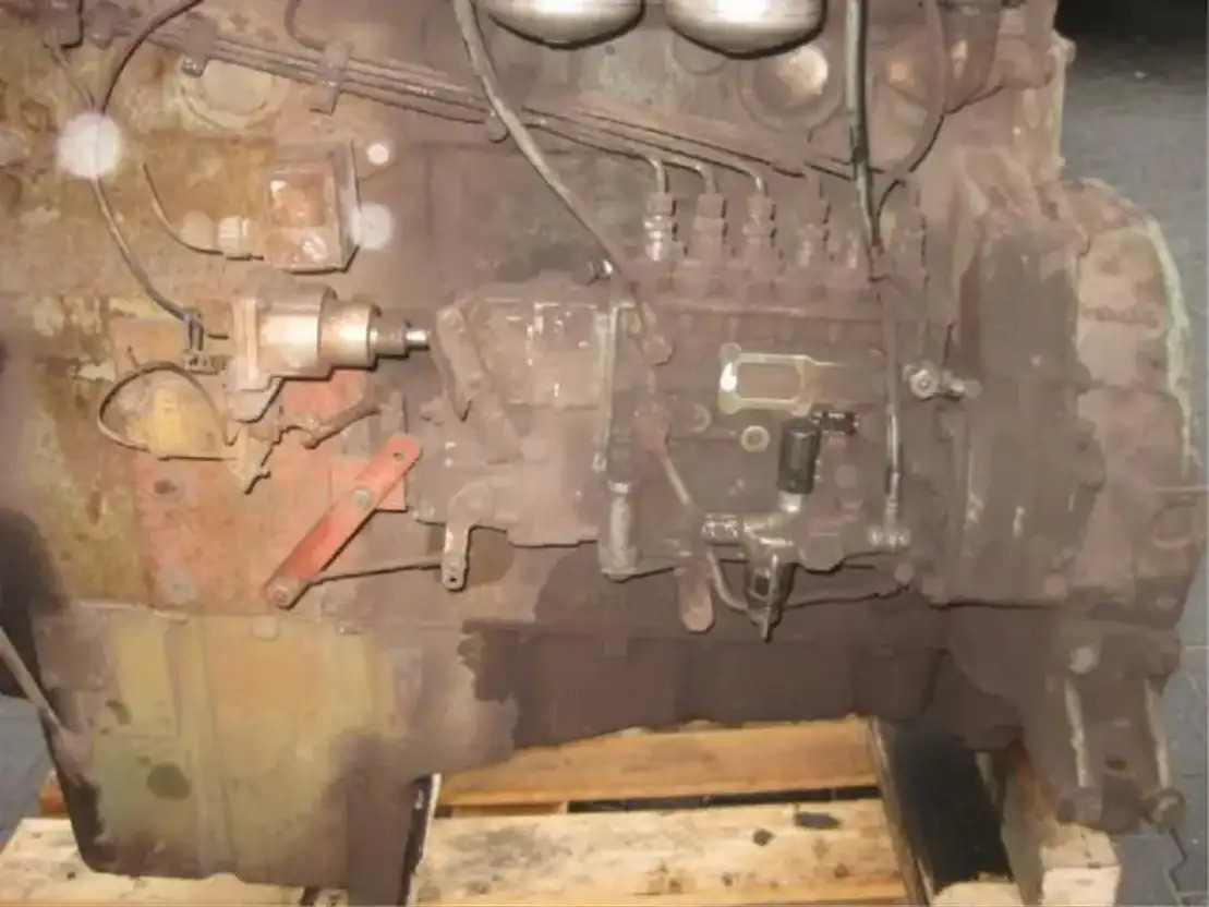 Mercedes-Benz OM 447 A - מנוע עבור משאית: תמונה 3 Mercedes-Benz OM 447 A - מנוע עבור משאית: תמונה 3