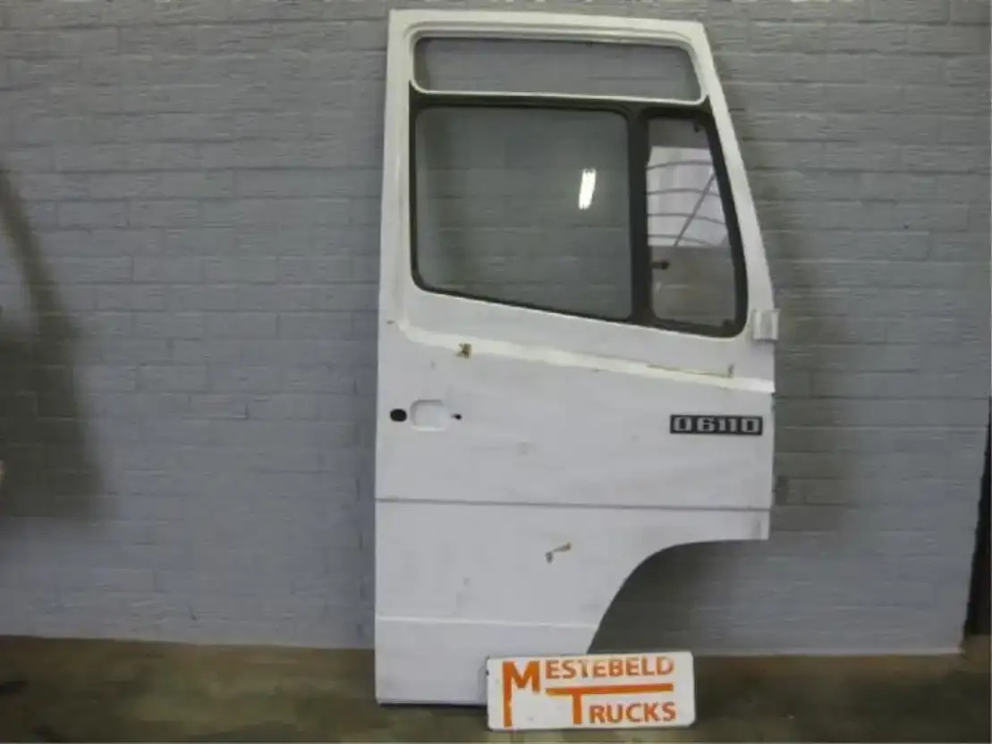 Mercedes-Benz Portier Ecovan 0611D - תא ופנים הרכב עבור משאית: תמונה 1 Mercedes-Benz Portier Ecovan 0611D - תא ופנים הרכב עבור משאית: תמונה 1