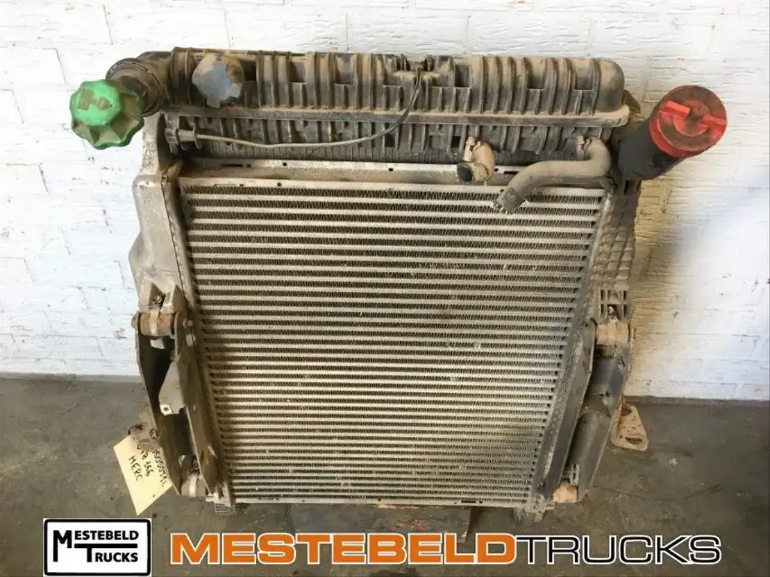 Mercedes-Benz Radiateur+ intercooler - מערכת קירור עבור משאית: תמונה 2 Mercedes-Benz Radiateur+ intercooler - מערכת קירור עבור משאית: תמונה 2