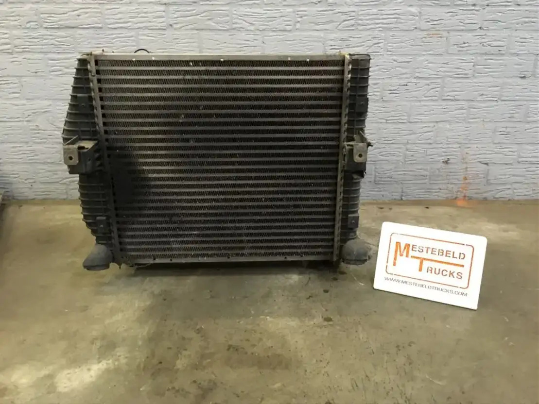 Mercedes-Benz Radiator + intercooler - מערכת קירור עבור משאית: תמונה 1 Mercedes-Benz Radiator + intercooler - מערכת קירור עבור משאית: תמונה 1